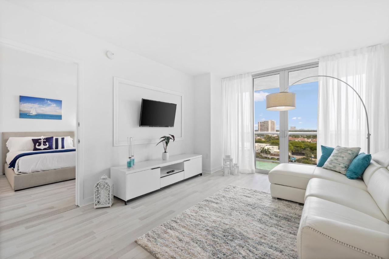 Beachwalk Resort Hotel Холандейл Бийч Екстериор снимка